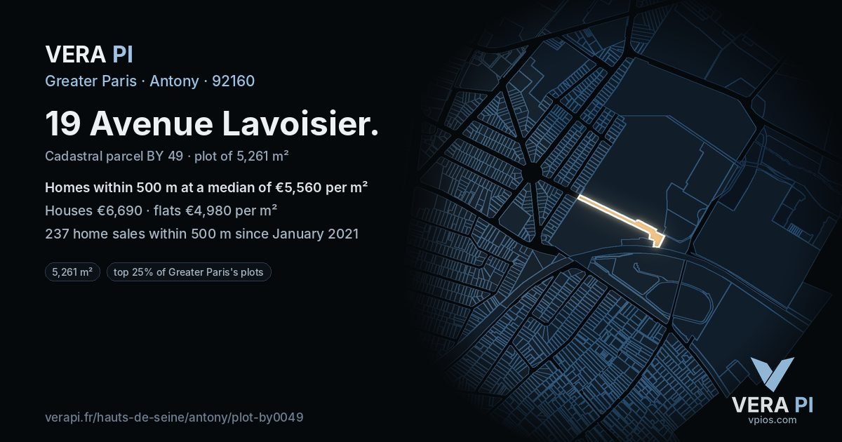 19 Avenue Lavoisier, Antony at night – the plot lit, the parcels around coloured by the prices near them