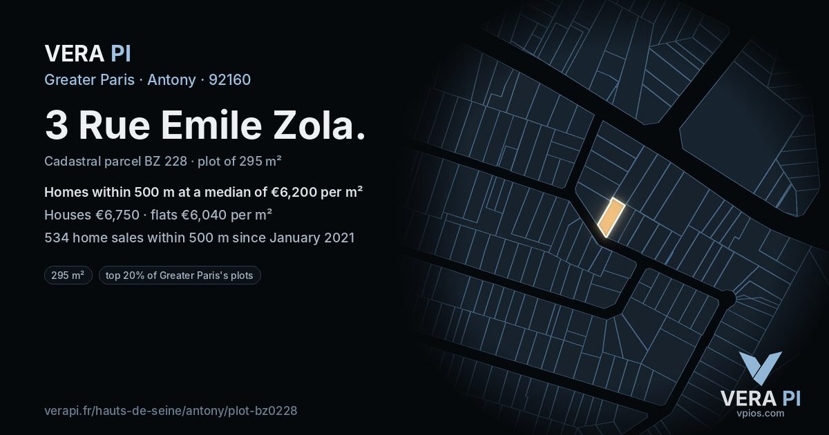 3 Rue Emile Zola, Antony at night – the plot lit, the parcels around coloured by the prices near them