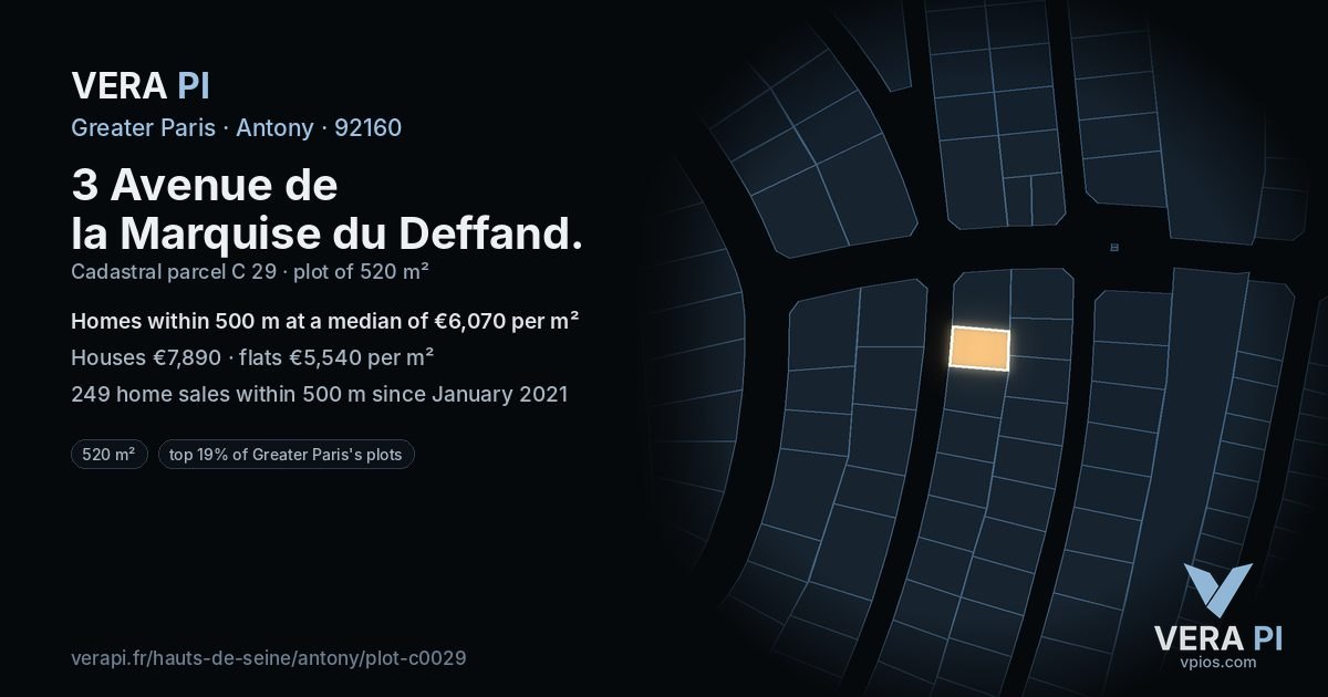 3 Avenue de la Marquise du Deffand, Antony at night – the plot lit, the parcels around coloured by the prices near them