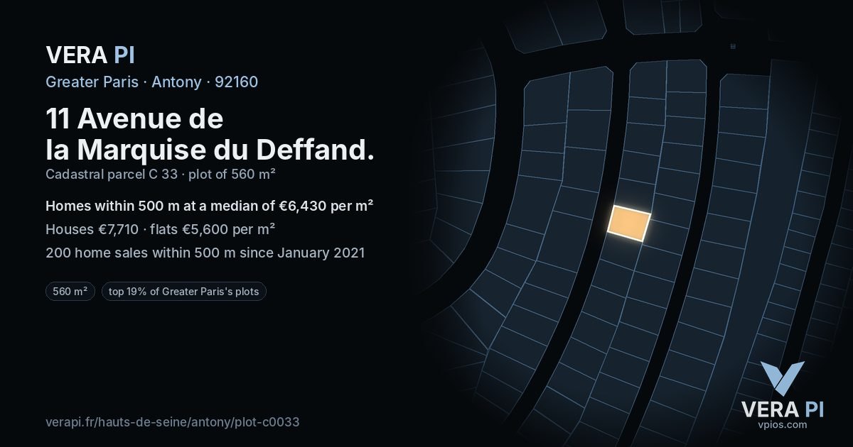 11 Avenue de la Marquise du Deffand, Antony at night – the plot lit, the parcels around coloured by the prices near them