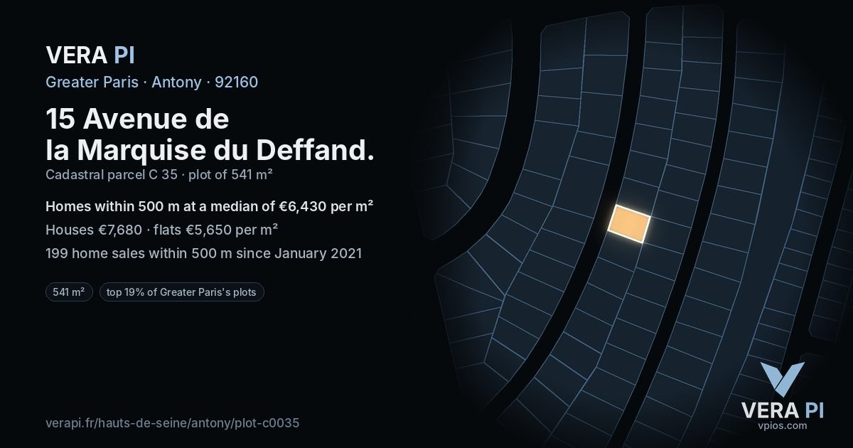 15 Avenue de la Marquise du Deffand, Antony at night – the plot lit, the parcels around coloured by the prices near them