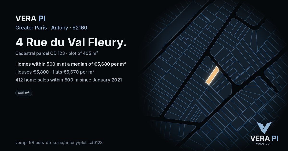 4 Rue du Val Fleury, Antony at night – the plot lit, the parcels around coloured by the prices near them