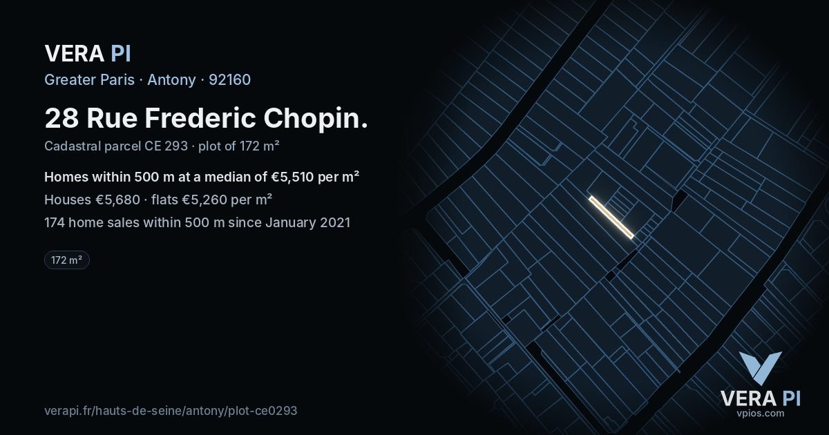 28 Rue Frederic Chopin, Antony at night – the plot lit, the parcels around coloured by the prices near them