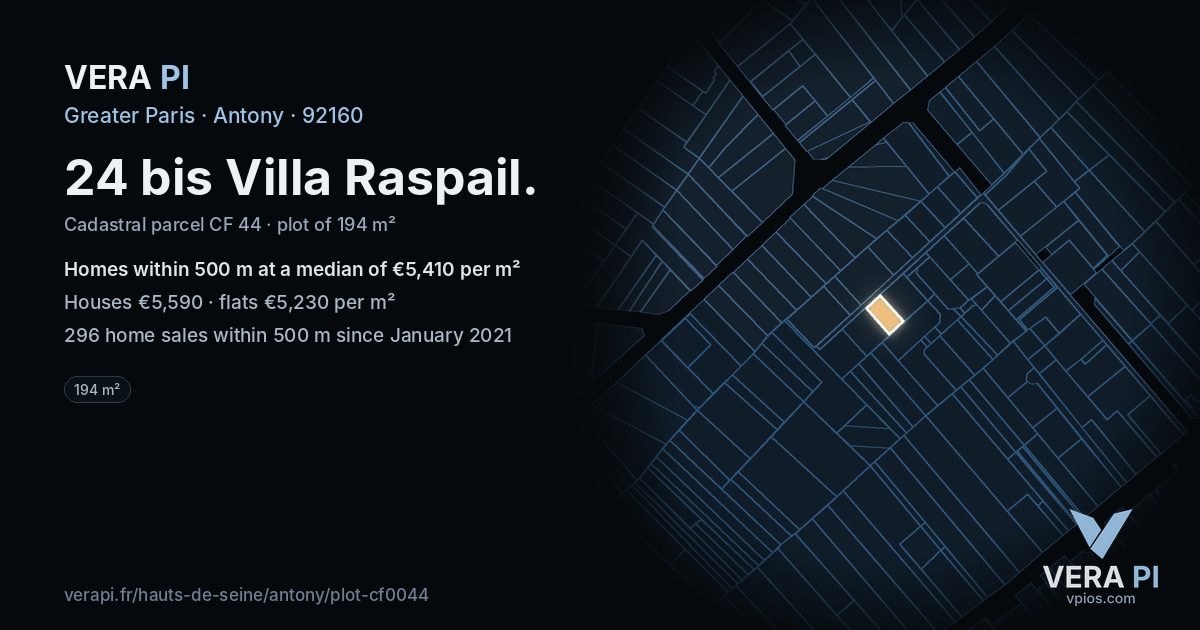 24 bis Villa Raspail, Antony at night – the plot lit, the parcels around coloured by the prices near them