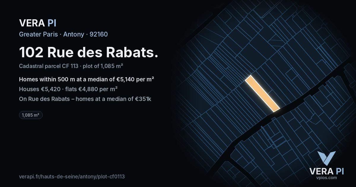 102 Rue des Rabats, Antony at night – the plot lit, the parcels around coloured by the prices near them
