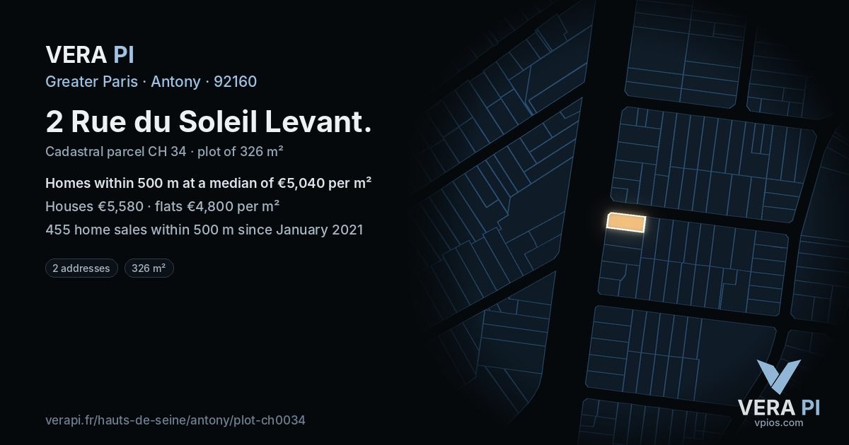 2 Rue du Soleil Levant, Antony at night – the plot lit, the parcels around coloured by the prices near them