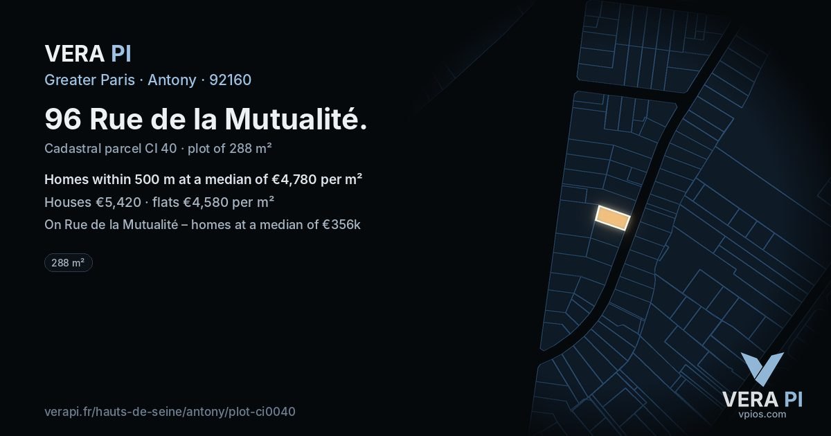 96 Rue de la Mutualité, Antony at night – the plot lit, the parcels around coloured by the prices near them