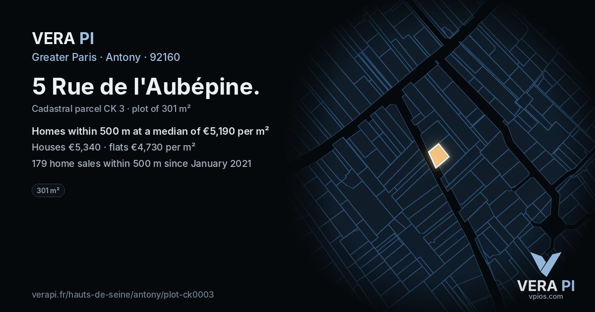 5 Rue de l'Aubépine, Antony at night – the plot lit, the parcels around coloured by the prices near them
