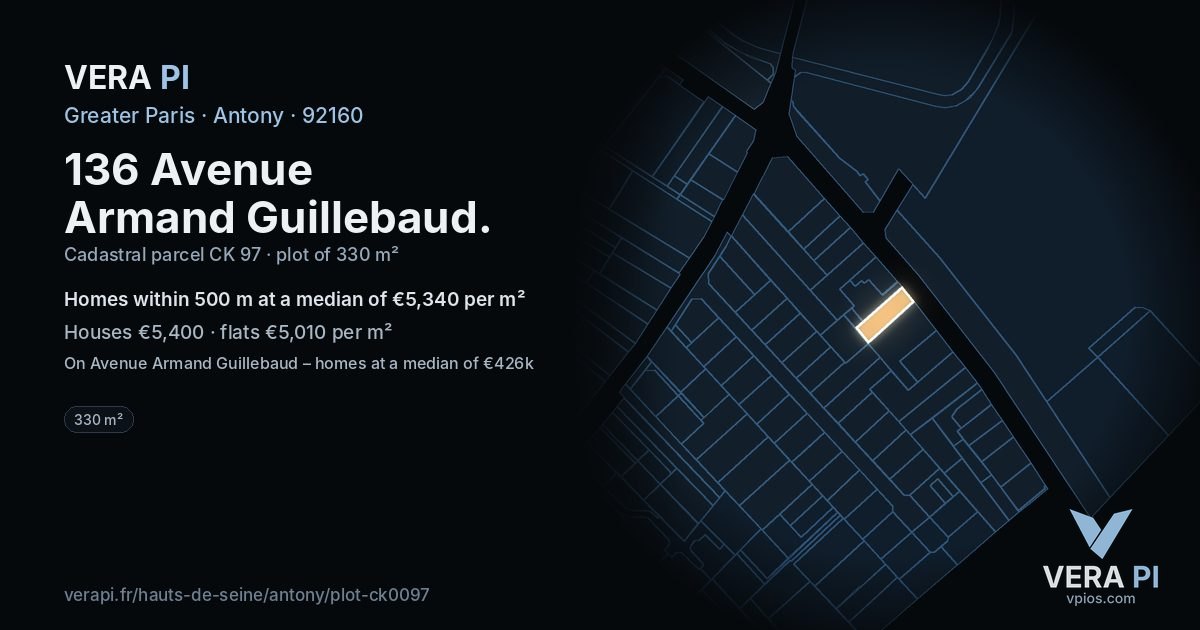 136 Avenue Armand Guillebaud, Antony at night – the plot lit, the parcels around coloured by the prices near them