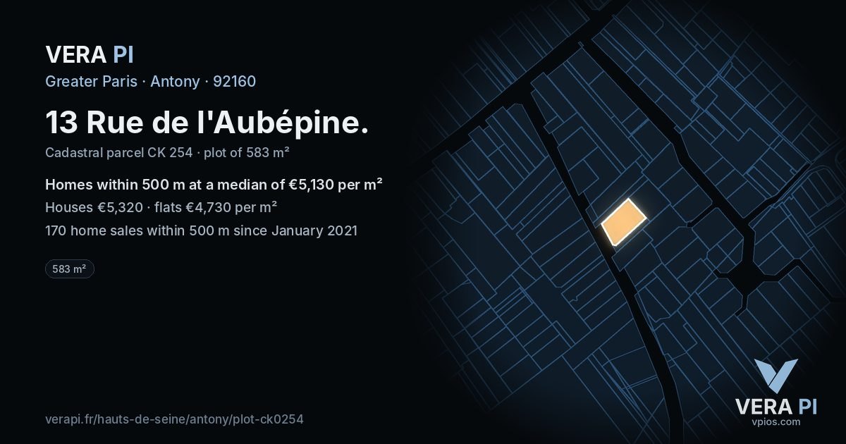 13 Rue de l'Aubépine, Antony at night – the plot lit, the parcels around coloured by the prices near them