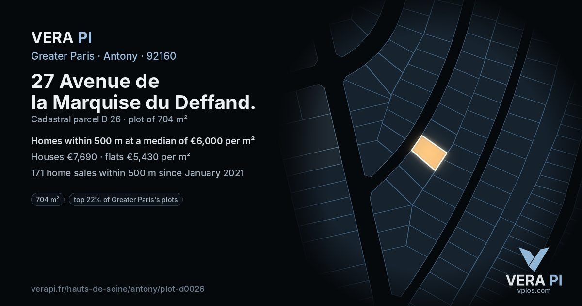 27 Avenue de la Marquise du Deffand, Antony at night – the plot lit, the parcels around coloured by the prices near them