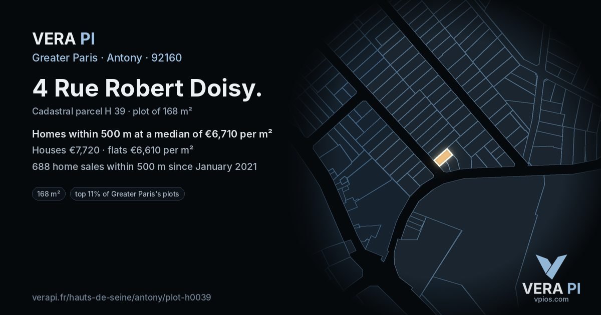 4 Rue Robert Doisy, Antony at night – the plot lit, the parcels around coloured by the prices near them