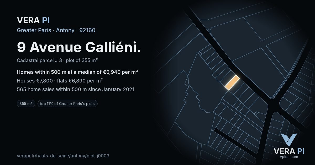 9 Avenue Galliéni, Antony at night – the plot lit, the parcels around coloured by the prices near them