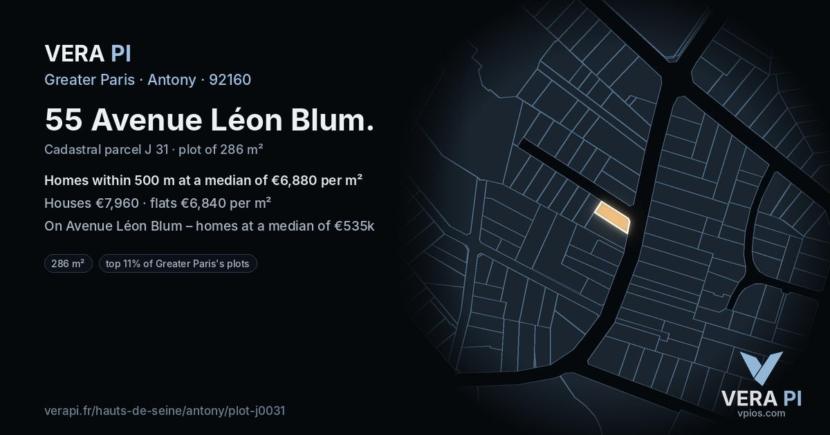 55 Avenue Léon Blum, Antony at night – the plot lit, the parcels around coloured by the prices near them