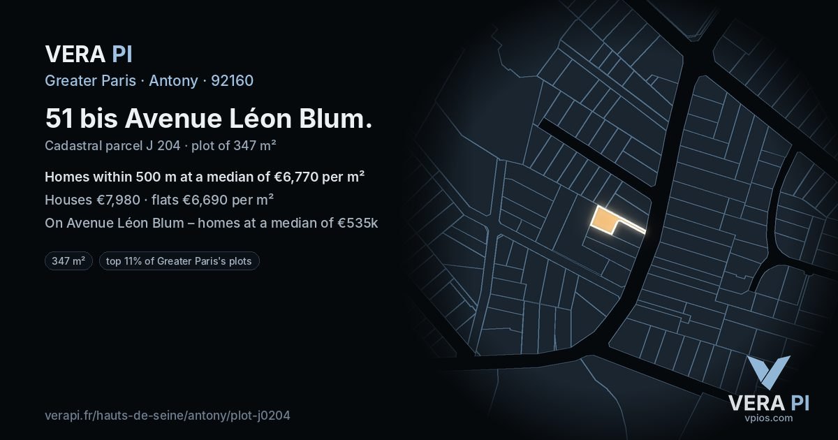 51 bis Avenue Léon Blum, Antony at night – the plot lit, the parcels around coloured by the prices near them