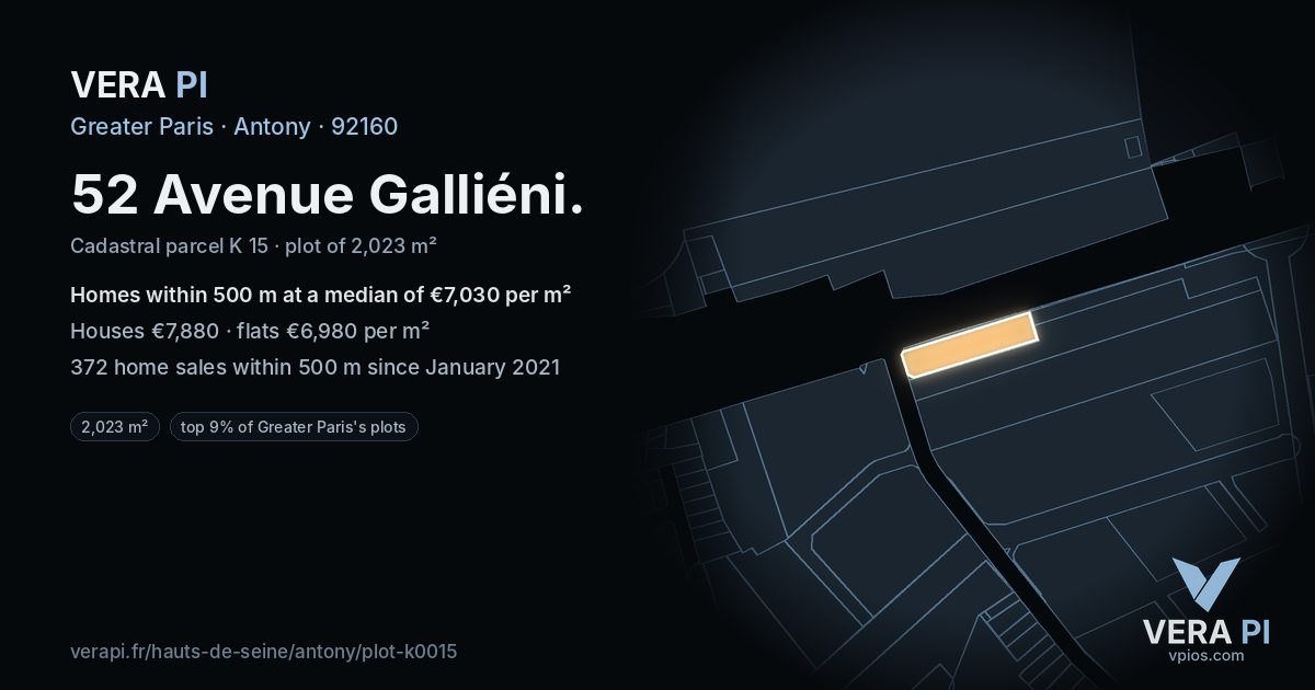52 Avenue Galliéni, Antony at night – the plot lit, the parcels around coloured by the prices near them