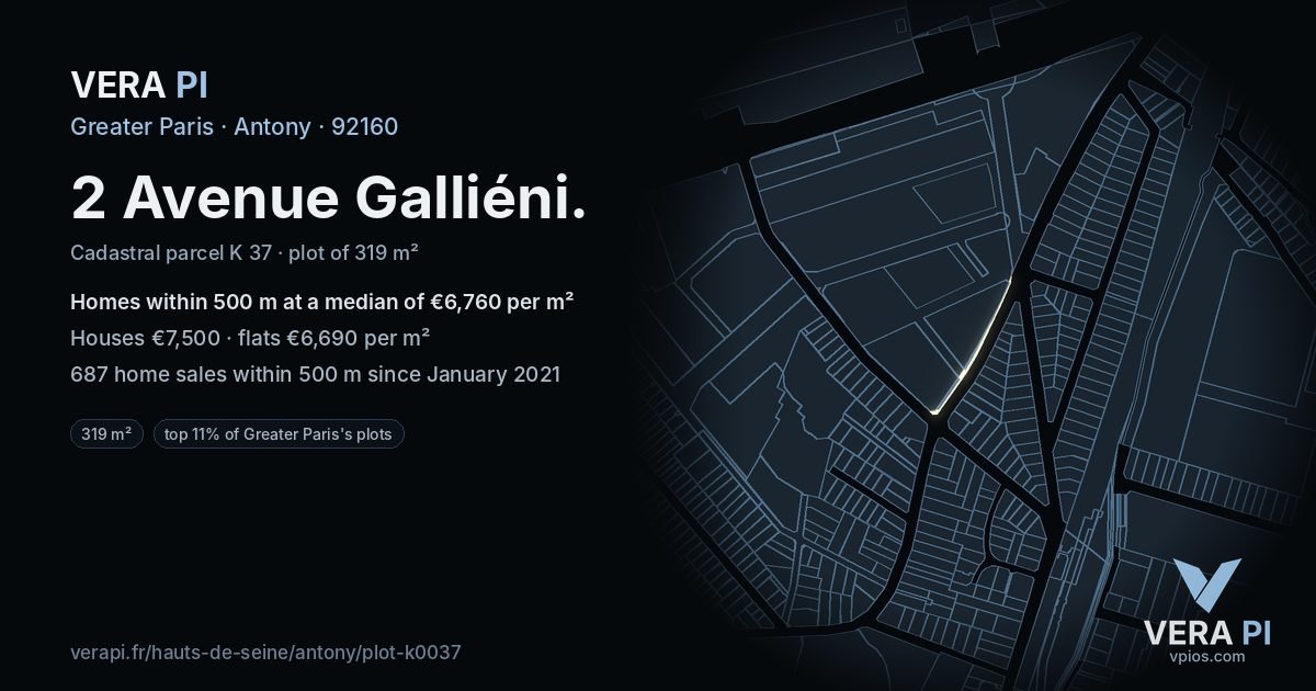 2 Avenue Galliéni, Antony at night – the plot lit, the parcels around coloured by the prices near them