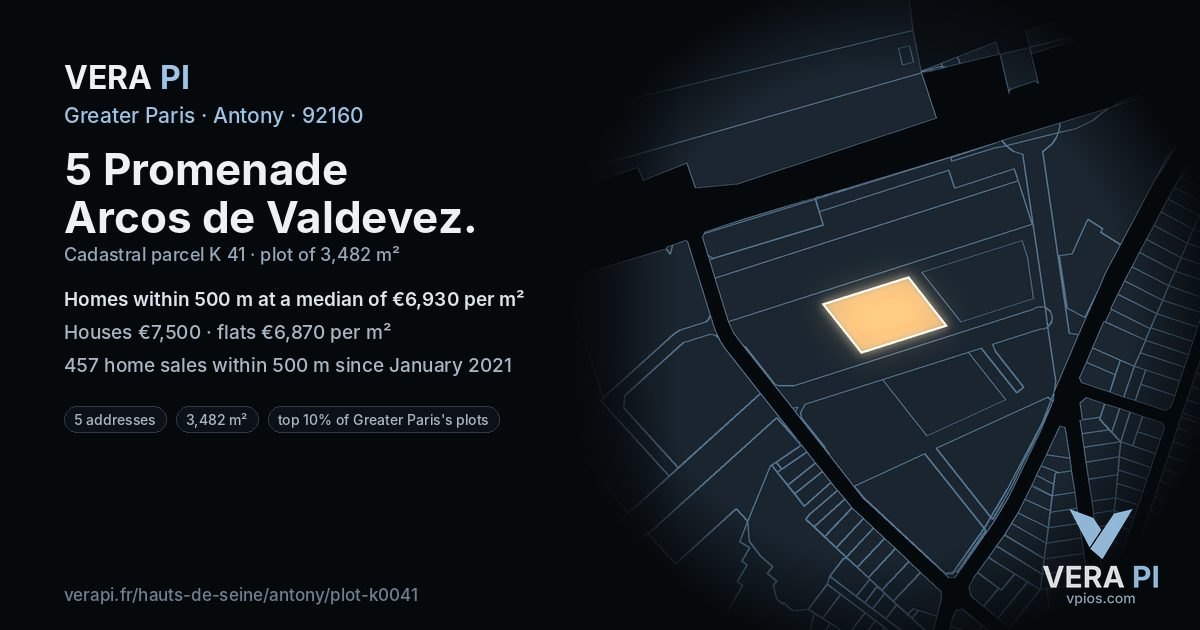 5 Promenade Arcos de Valdevez, Antony at night – the plot lit, the parcels around coloured by the prices near them