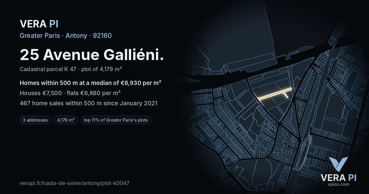 25 Avenue Galliéni, Antony at night – the plot lit, the parcels around coloured by the prices near them