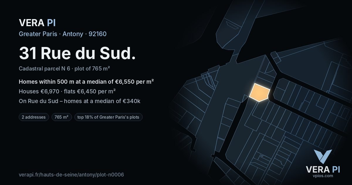 31 Rue du Sud, Antony at night – the plot lit, the parcels around coloured by the prices near them