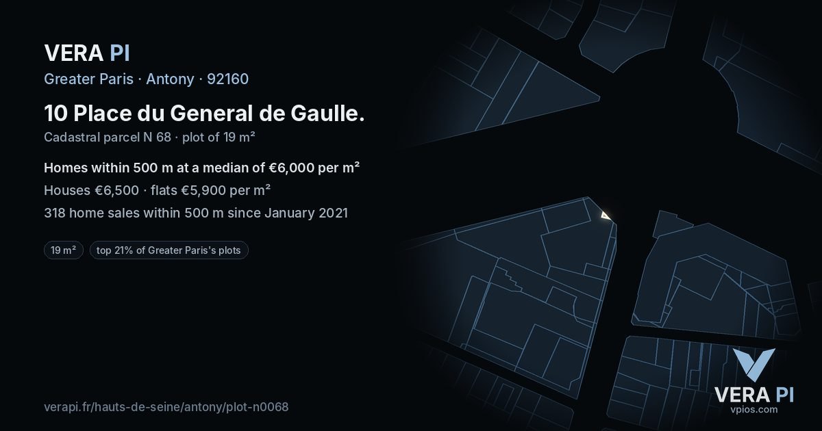 10 Place du General de Gaulle, Antony at night – the plot lit, the parcels around coloured by the prices near them