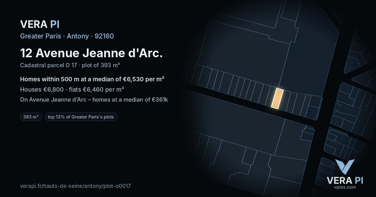 12 Avenue Jeanne d'Arc, Antony at night – the plot lit, the parcels around coloured by the prices near them