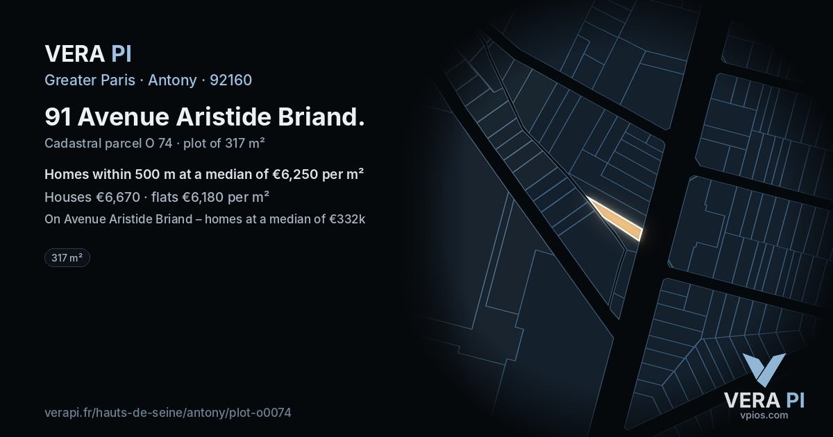 91 Avenue Aristide Briand, Antony at night – the plot lit, the parcels around coloured by the prices near them