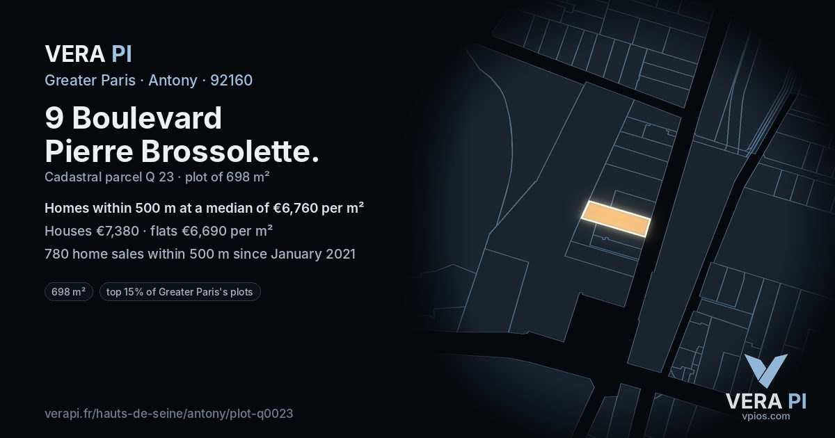 9 Boulevard Pierre Brossolette, Antony at night – the plot lit, the parcels around coloured by the prices near them