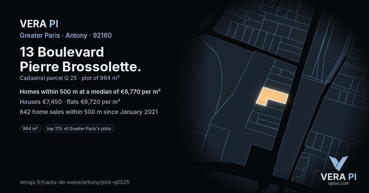 13 Boulevard Pierre Brossolette, Antony at night – the plot lit, the parcels around coloured by the prices near them
