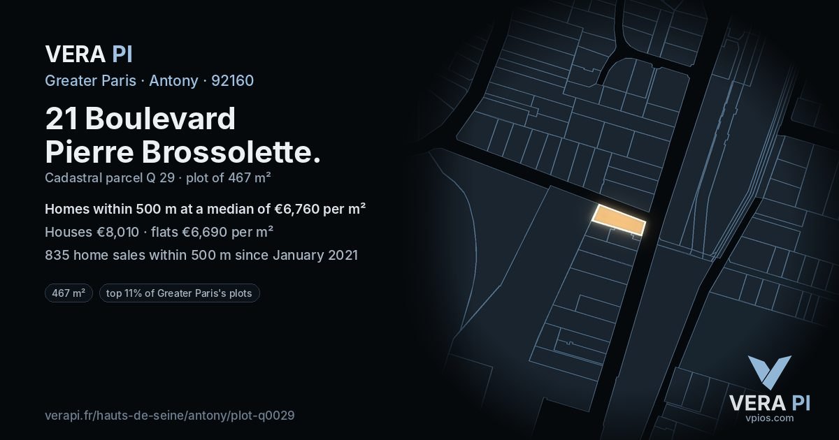 21 Boulevard Pierre Brossolette, Antony at night – the plot lit, the parcels around coloured by the prices near them