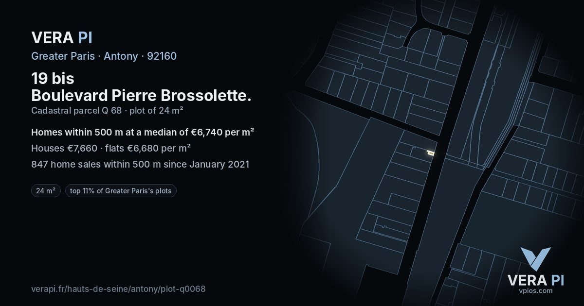 19 bis Boulevard Pierre Brossolette, Antony at night – the plot lit, the parcels around coloured by the prices near them