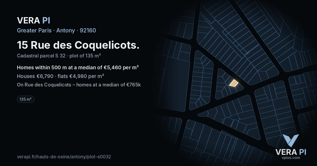 15 Rue des Coquelicots, Antony at night – the plot lit, the parcels around coloured by the prices near them