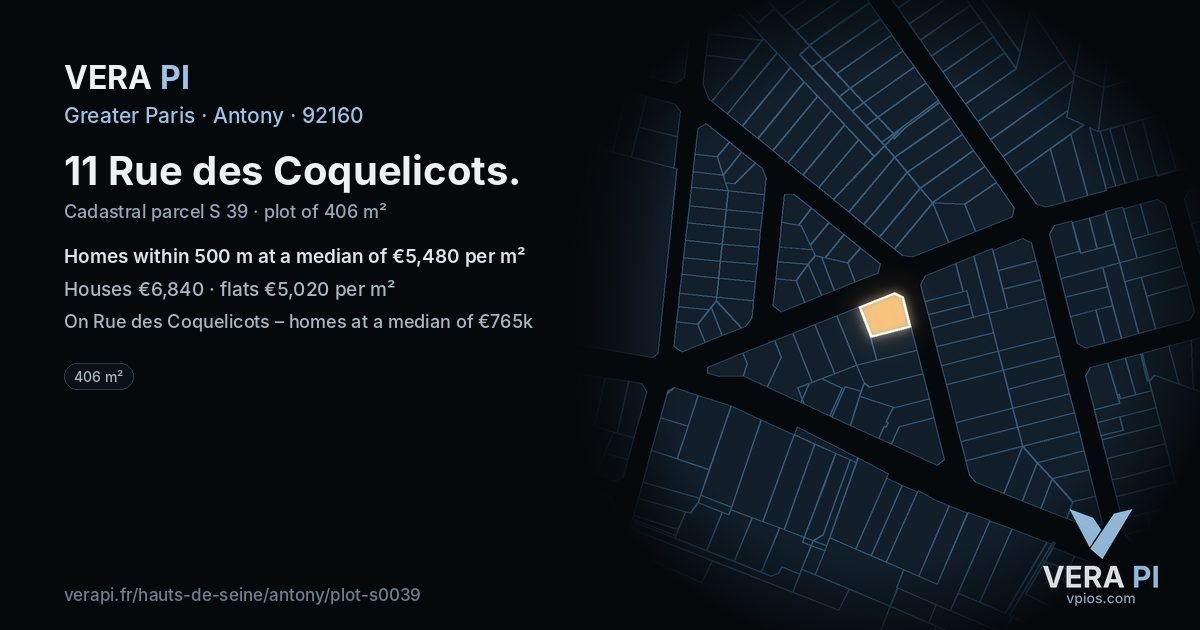 11 Rue des Coquelicots, Antony at night – the plot lit, the parcels around coloured by the prices near them