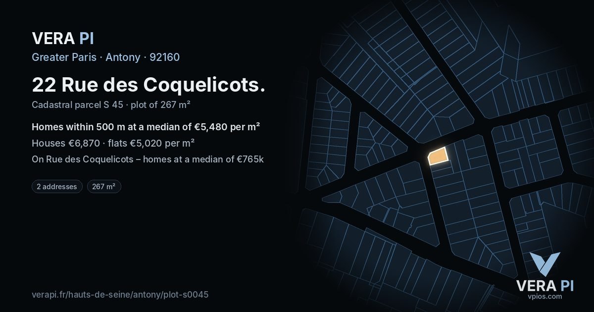 22 Rue des Coquelicots, Antony at night – the plot lit, the parcels around coloured by the prices near them