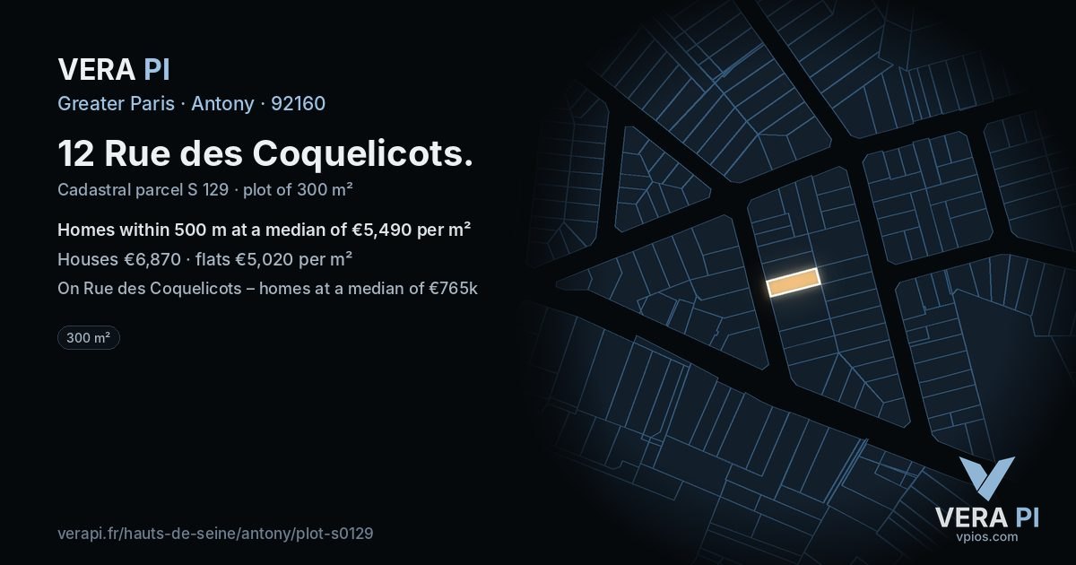 12 Rue des Coquelicots, Antony at night – the plot lit, the parcels around coloured by the prices near them
