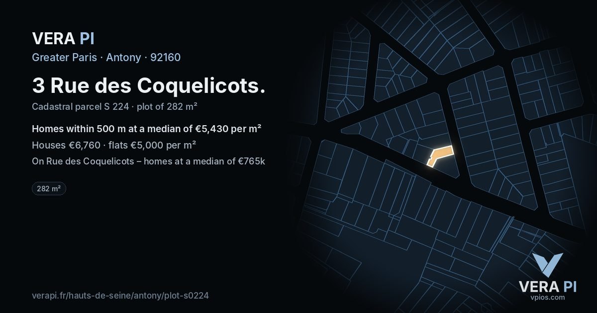 3 Rue des Coquelicots, Antony at night – the plot lit, the parcels around coloured by the prices near them