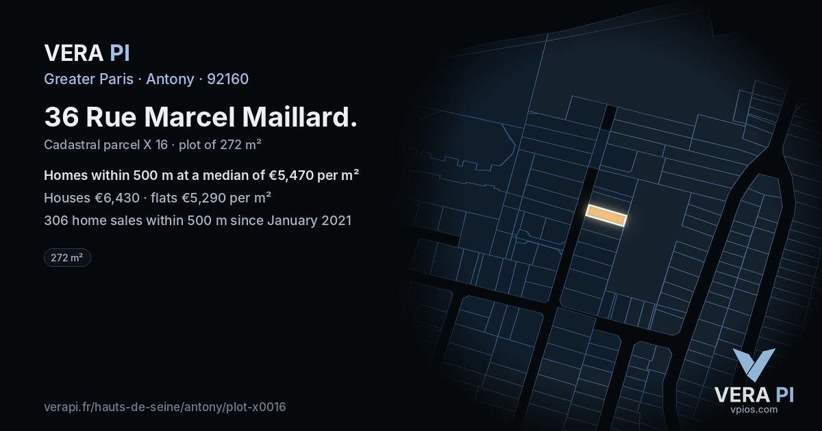 36 Rue Marcel Maillard, Antony at night – the plot lit, the parcels around coloured by the prices near them