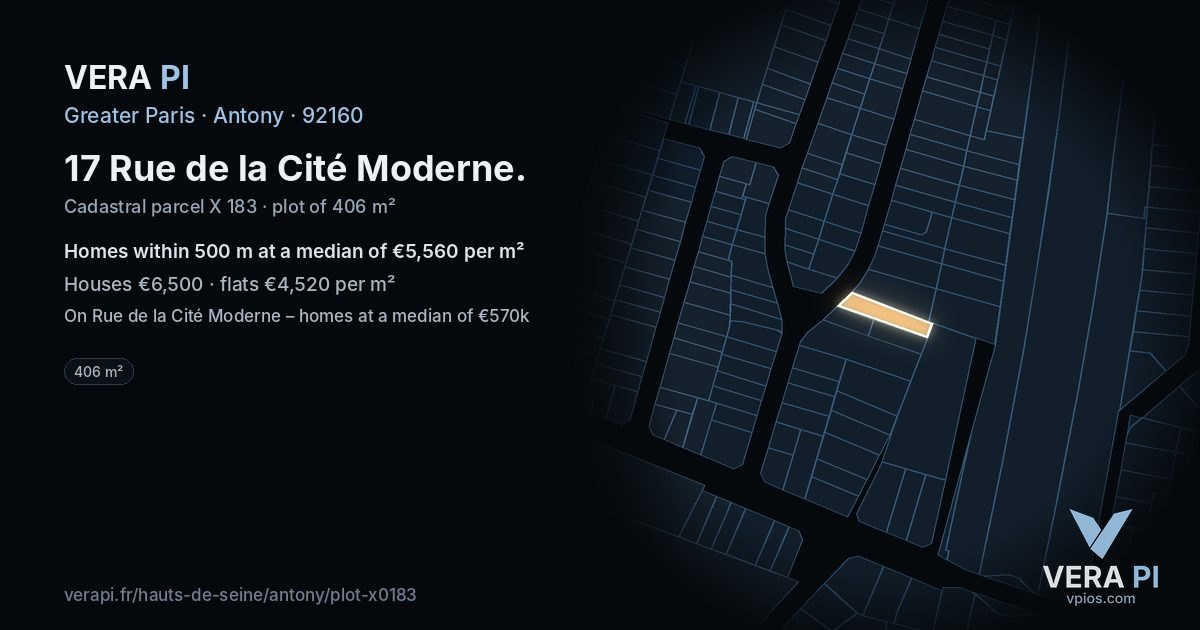 17 Rue de la Cité Moderne, Antony at night – the plot lit, the parcels around coloured by the prices near them