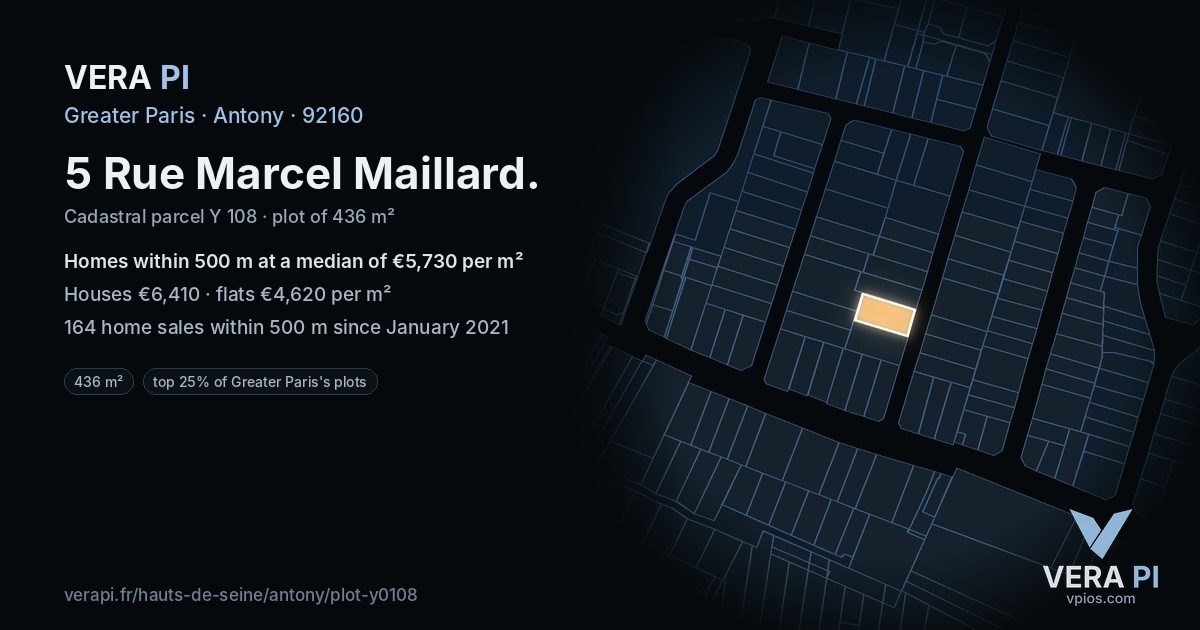 5 Rue Marcel Maillard, Antony at night – the plot lit, the parcels around coloured by the prices near them