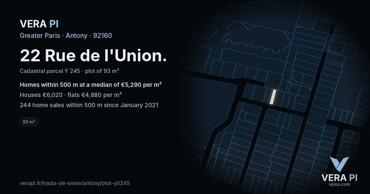 22 Rue de l'Union, Antony at night – the plot lit, the parcels around coloured by the prices near them