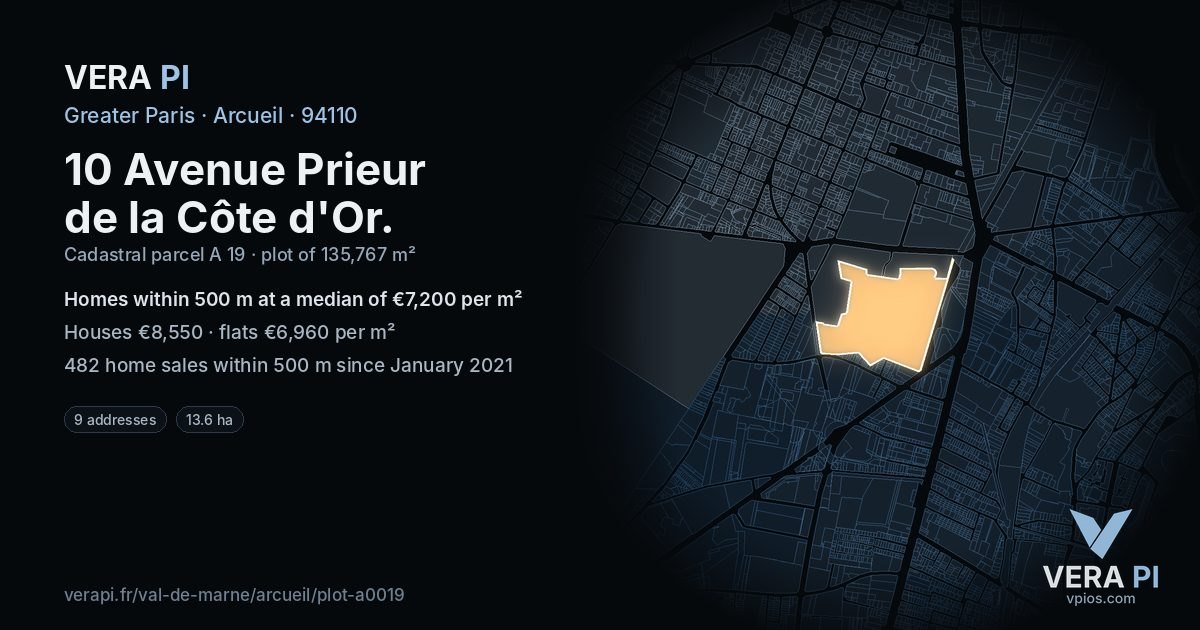 10 Avenue Prieur de la Côte d'Or, Arcueil at night – the plot lit, the parcels around coloured by the prices near them