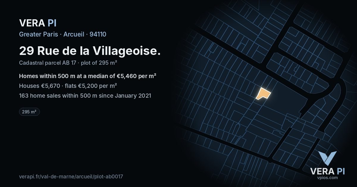 29 Rue de la Villageoise, Arcueil at night – the plot lit, the parcels around coloured by the prices near them