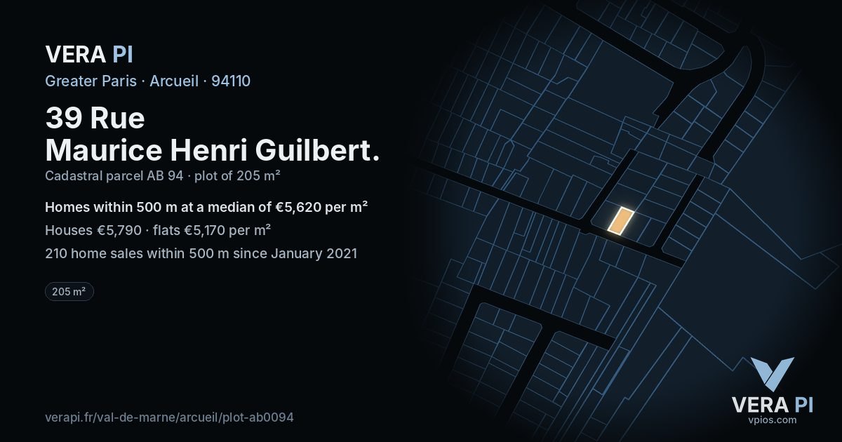 39 Rue Maurice Henri Guilbert, Arcueil at night – the plot lit, the parcels around coloured by the prices near them