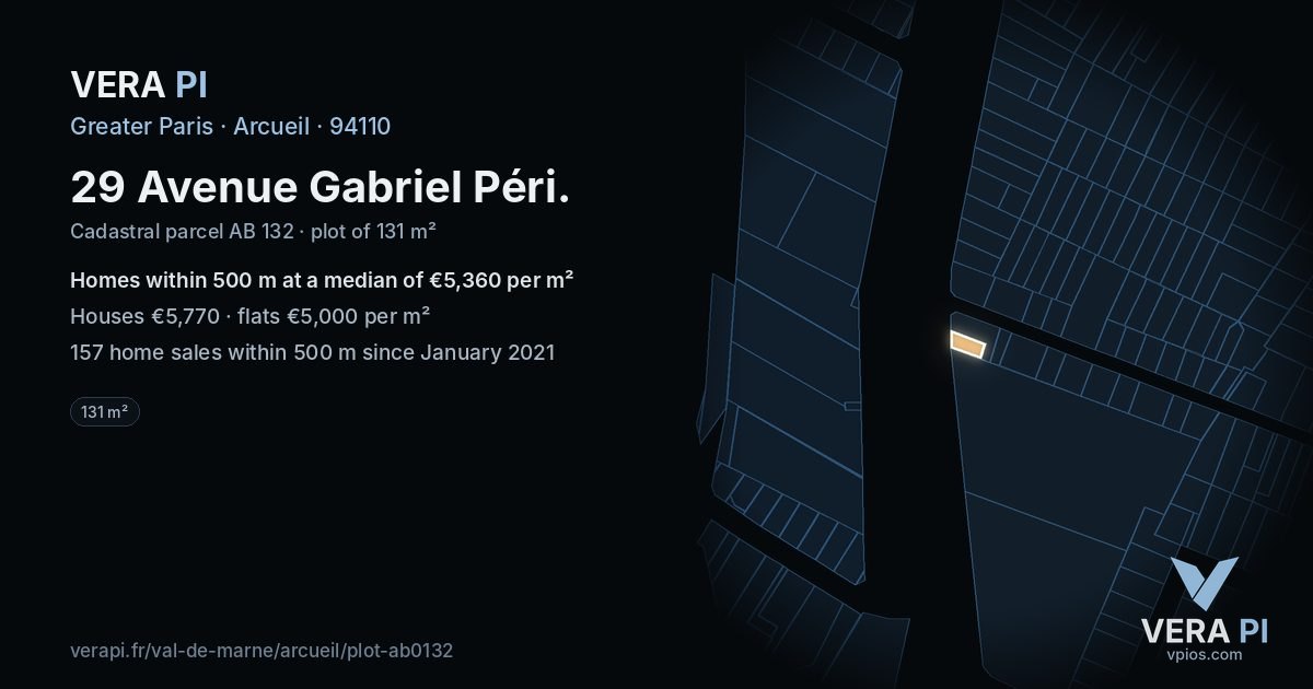 29 Avenue Gabriel Péri, Arcueil at night – the plot lit, the parcels around coloured by the prices near them