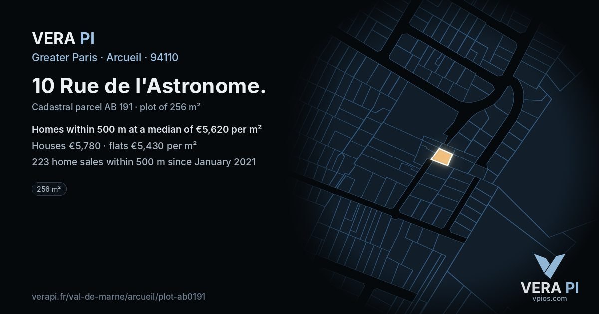 10 Rue de l'Astronome, Arcueil at night – the plot lit, the parcels around coloured by the prices near them