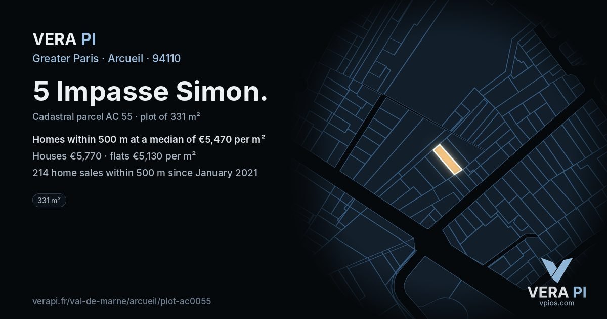 5 Impasse Simon, Arcueil at night – the plot lit, the parcels around coloured by the prices near them