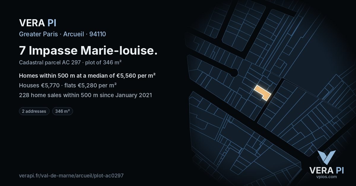 7 Impasse Marie-louise, Arcueil at night – the plot lit, the parcels around coloured by the prices near them