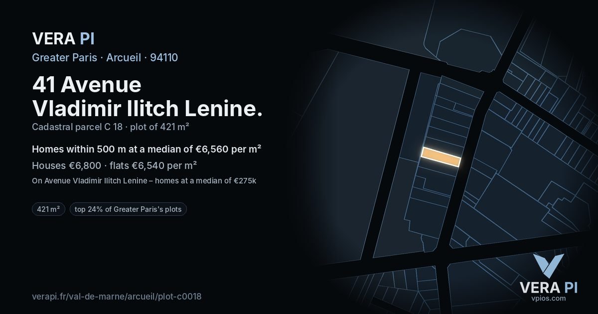41 Avenue Vladimir Ilitch Lenine, Arcueil at night – the plot lit, the parcels around coloured by the prices near them