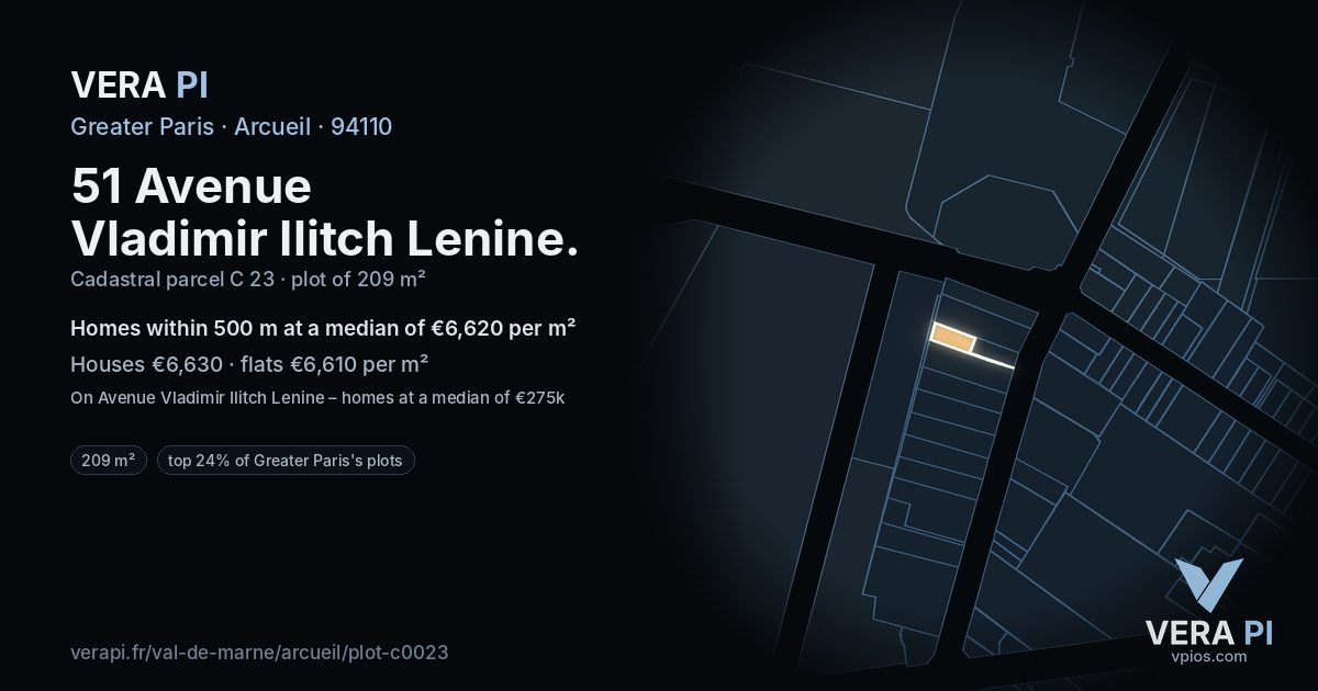 51 Avenue Vladimir Ilitch Lenine, Arcueil at night – the plot lit, the parcels around coloured by the prices near them