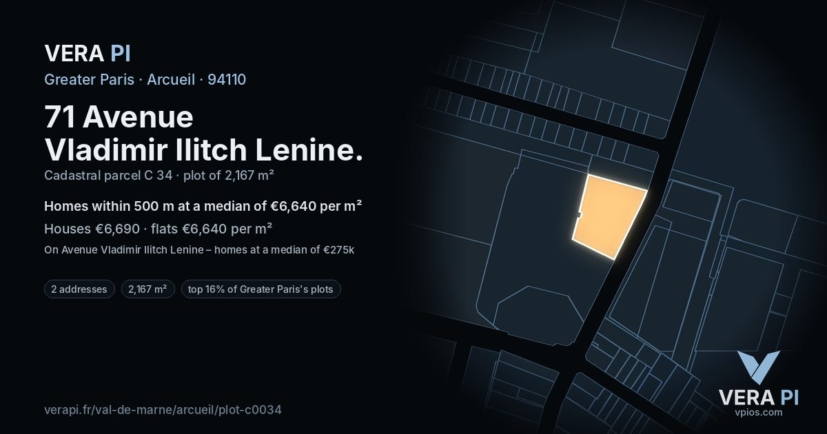 71 Avenue Vladimir Ilitch Lenine, Arcueil at night – the plot lit, the parcels around coloured by the prices near them